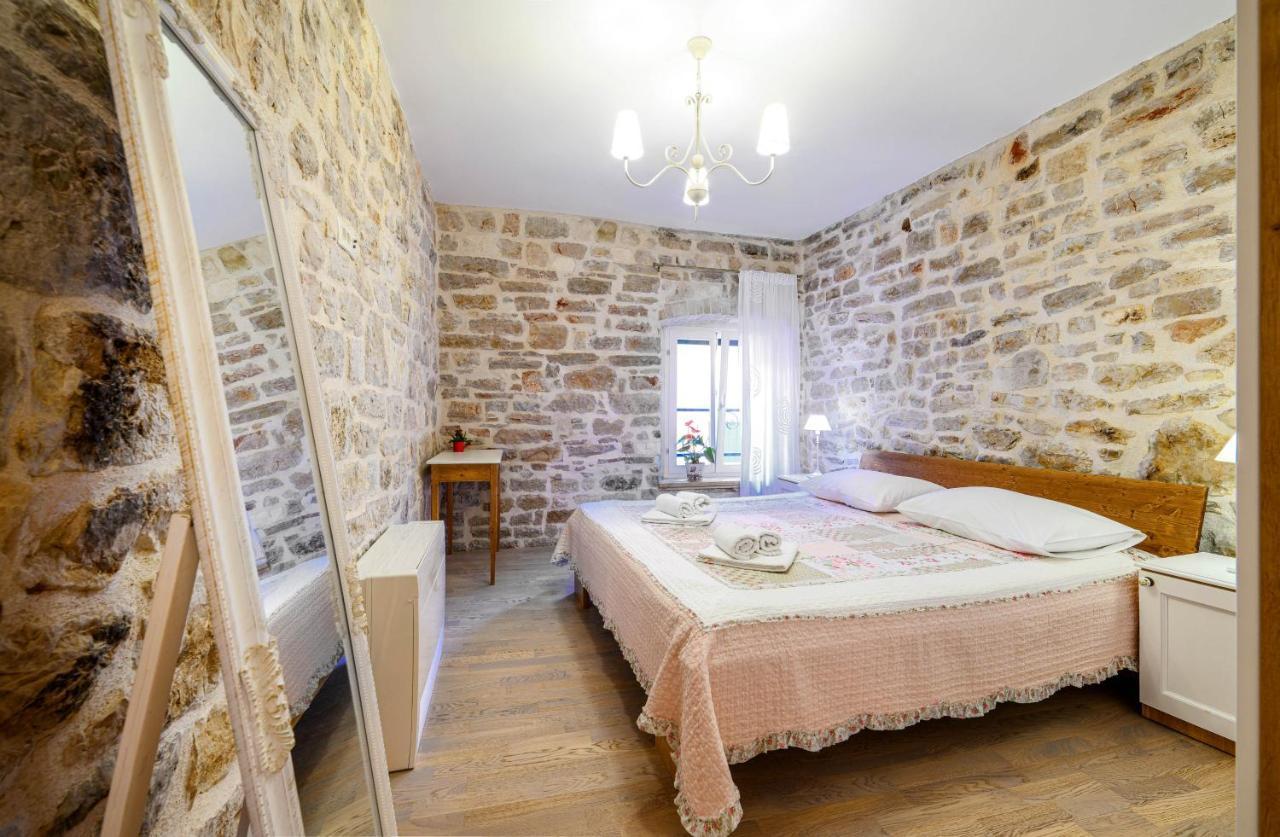 Apartments Festum Sibenik Exterior photo