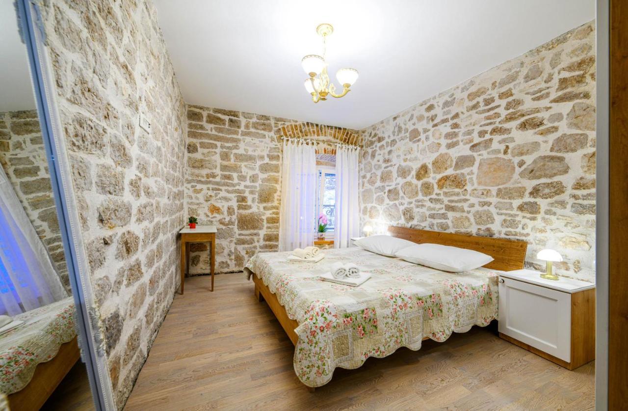 Apartments Festum Sibenik Exterior photo