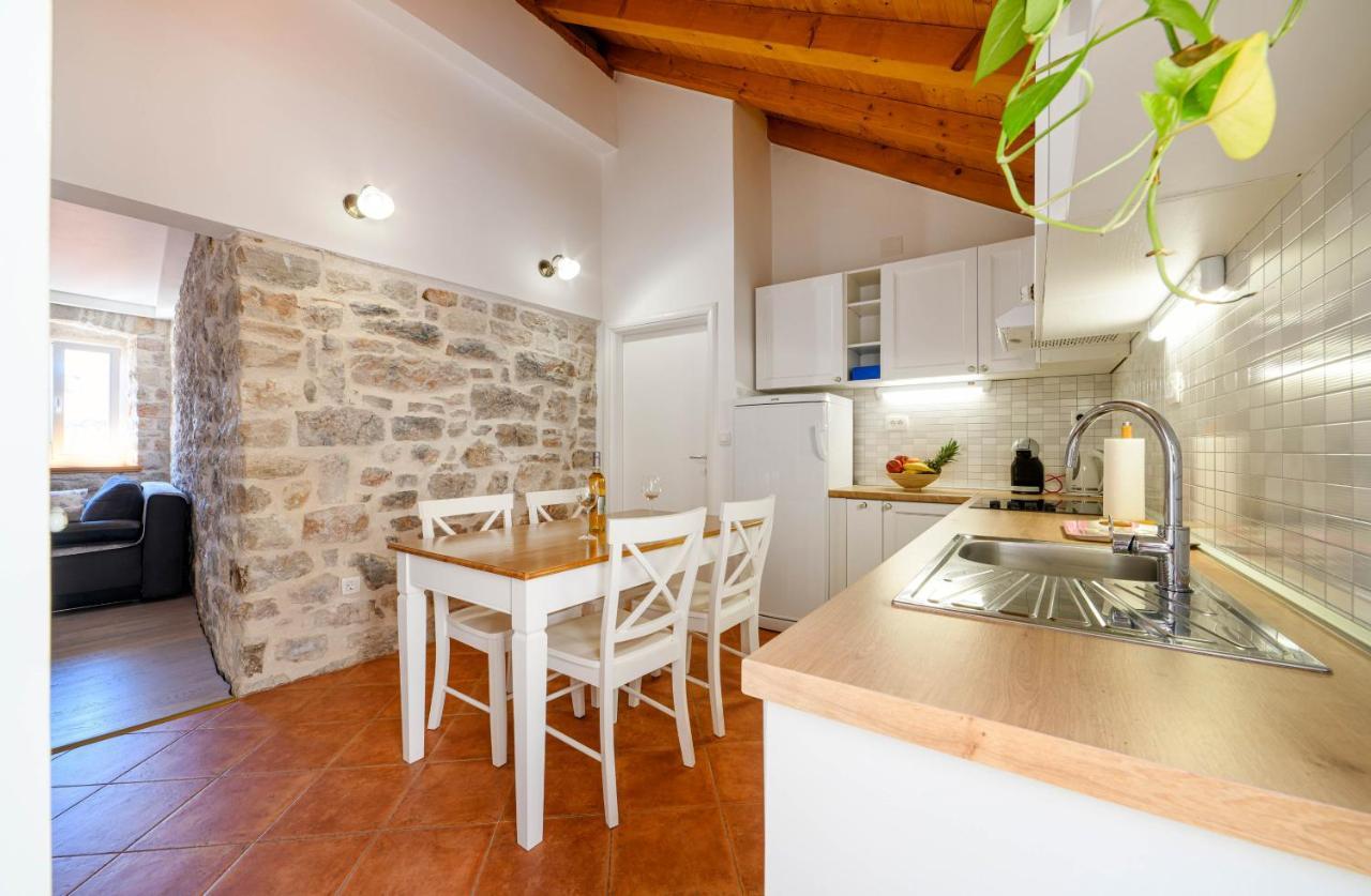 Apartments Festum Sibenik Exterior photo