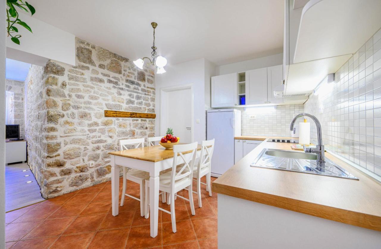 Apartments Festum Sibenik Exterior photo